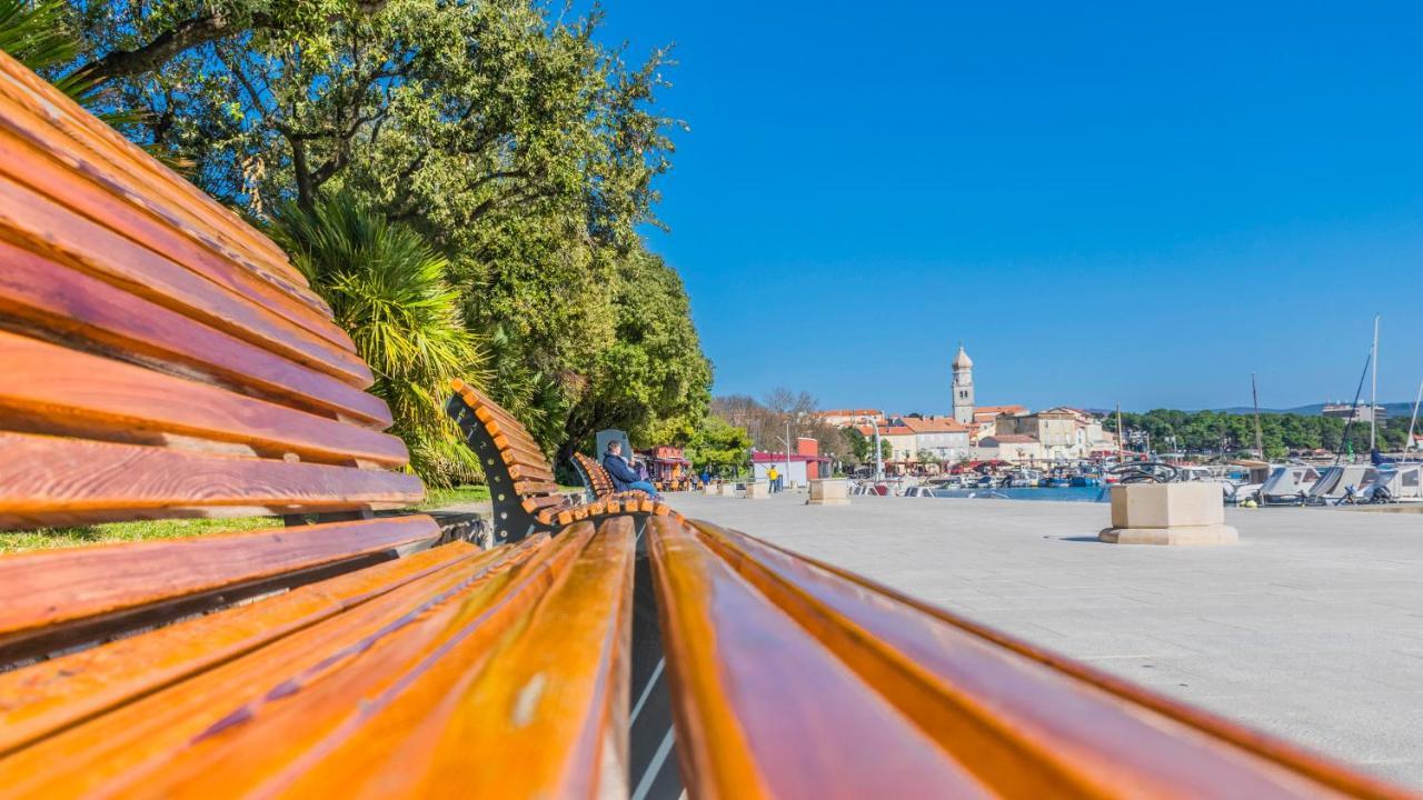 Apartments Punta & Vista In Krk Крк Экстерьер фото
