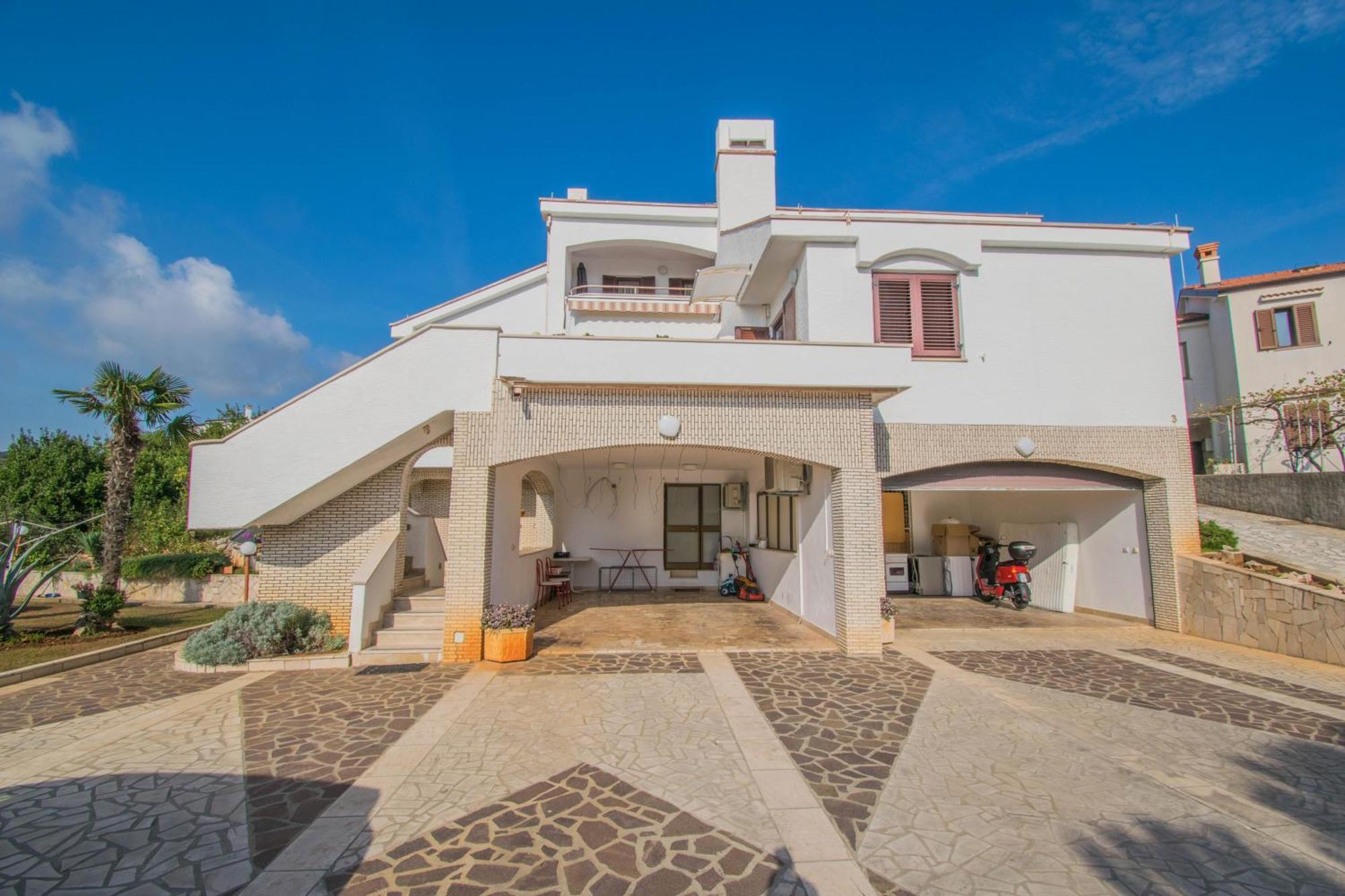 Apartments Punta & Vista In Krk Крк Экстерьер фото