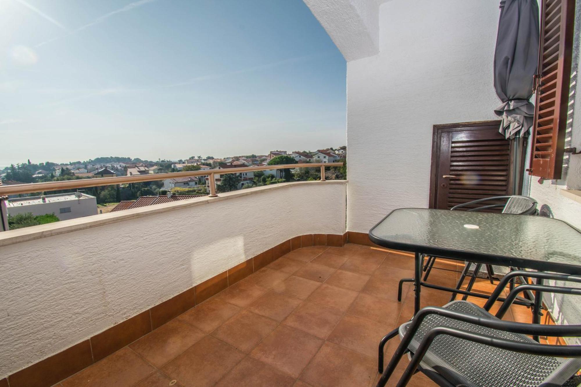 Apartments Punta & Vista In Krk Крк Экстерьер фото
